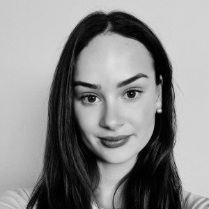 Profile photo of Lili Nel