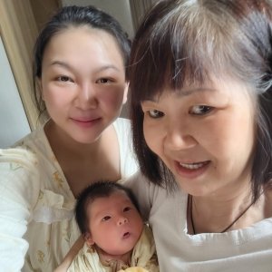 Profile photo of Sharon Foo