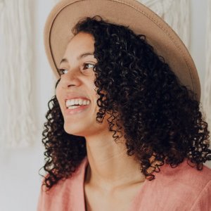 Profile photo of Anna Manuzzi