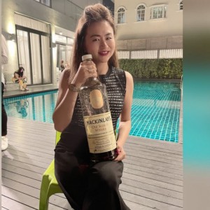 Profile photo of Jacklyn Quek